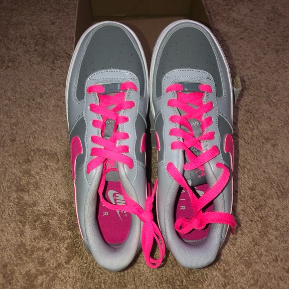 Nike Air Force 1 (GS)! - Picture 3 of 5